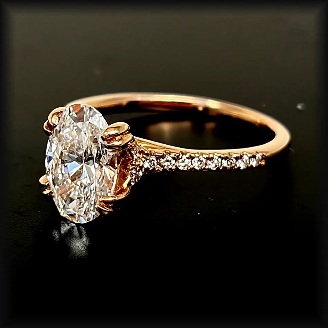 Anel Solitário Oval 2,58 ct